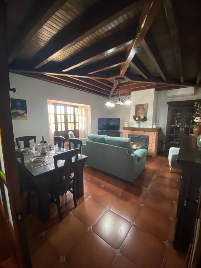 فيلا Casa Albarracin Setenil De Las Bodegas المظهر الخارجي الصورة